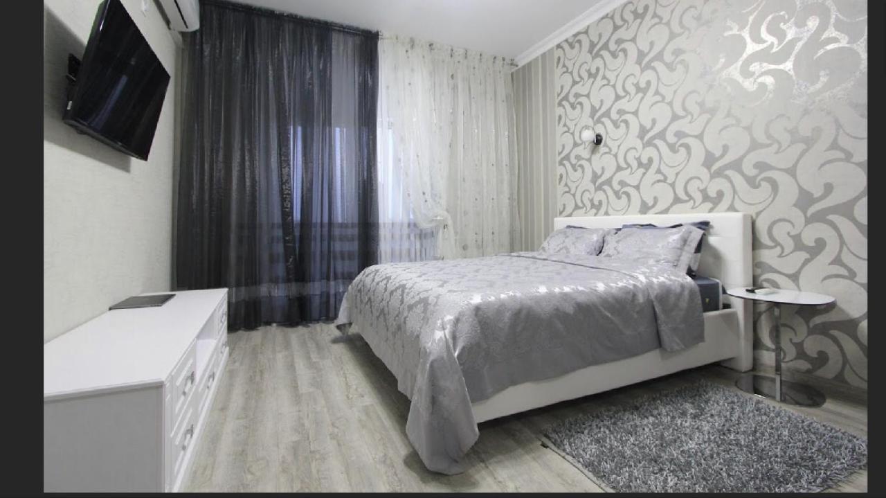 Luxury Exclusive Apartments Skyhouse Exfactor Chisinau Exterior photo